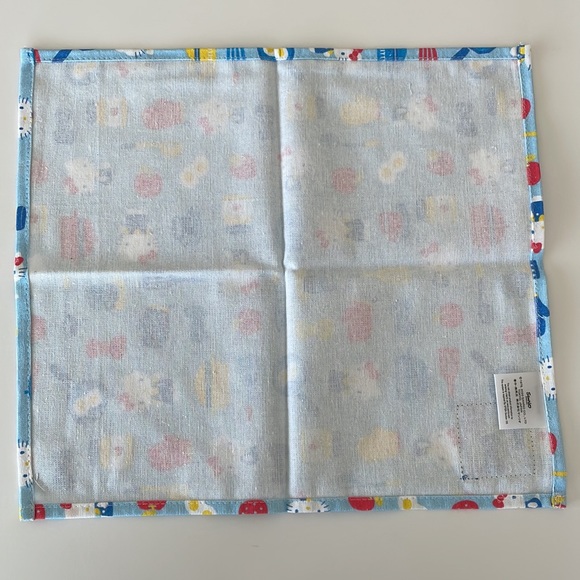 Hello Kitty Kitchen Towels - Picture 3 of 6